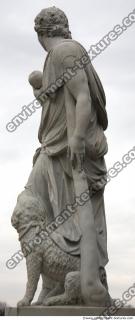 historical statue 0083